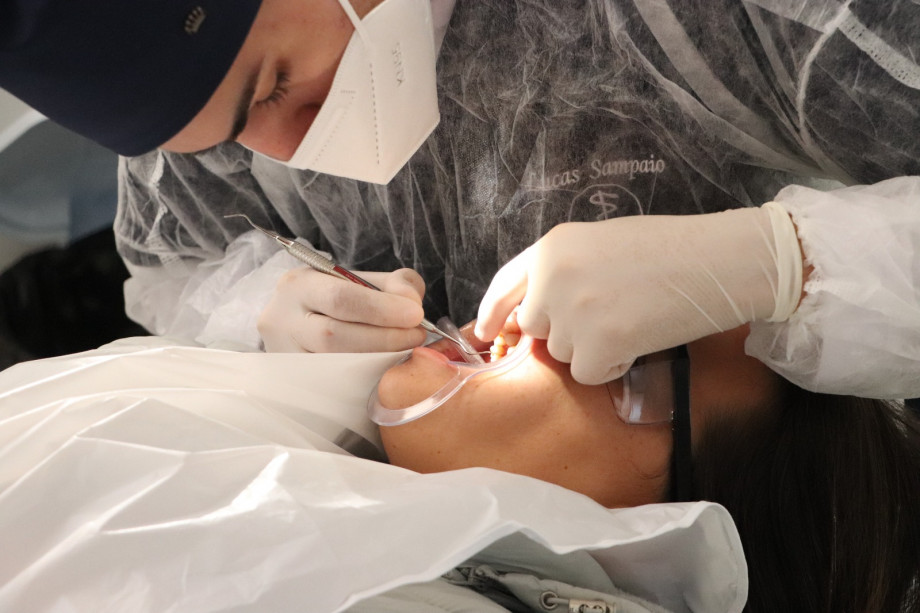 Odontologia da UCPel promove evento sobre  infiltração resinosa