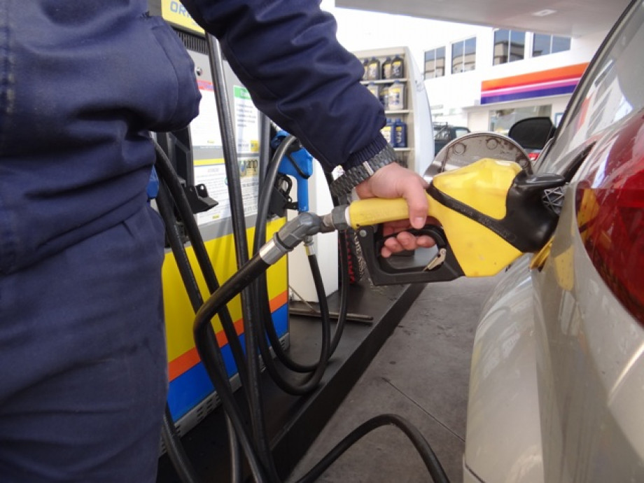 Gasolina em Pelotas sobe 10% em 10 semanas de acordo com EDR/UCPel