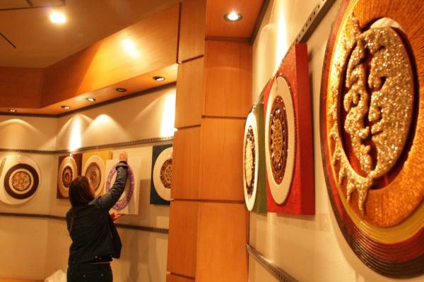 Galeria de Arte da UCPel promove exposição de Mandalas Decorativas