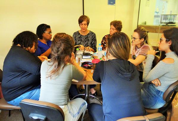 Grupo de estudo da UCPel estimula debate sobre violência