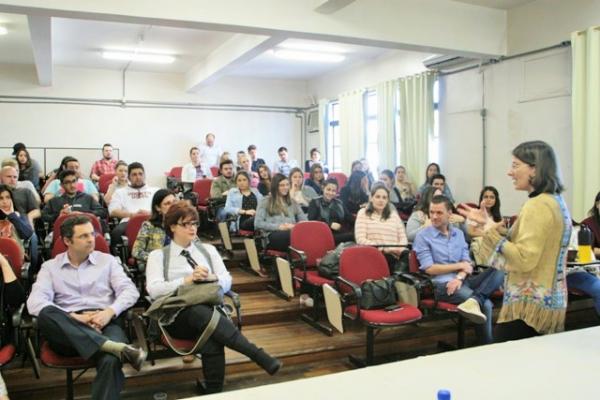 Semana Acadêmica da Odontologia UCPel debate as inovações da área