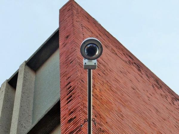 UCPel aprimora sistema de segurança com câmeras externas